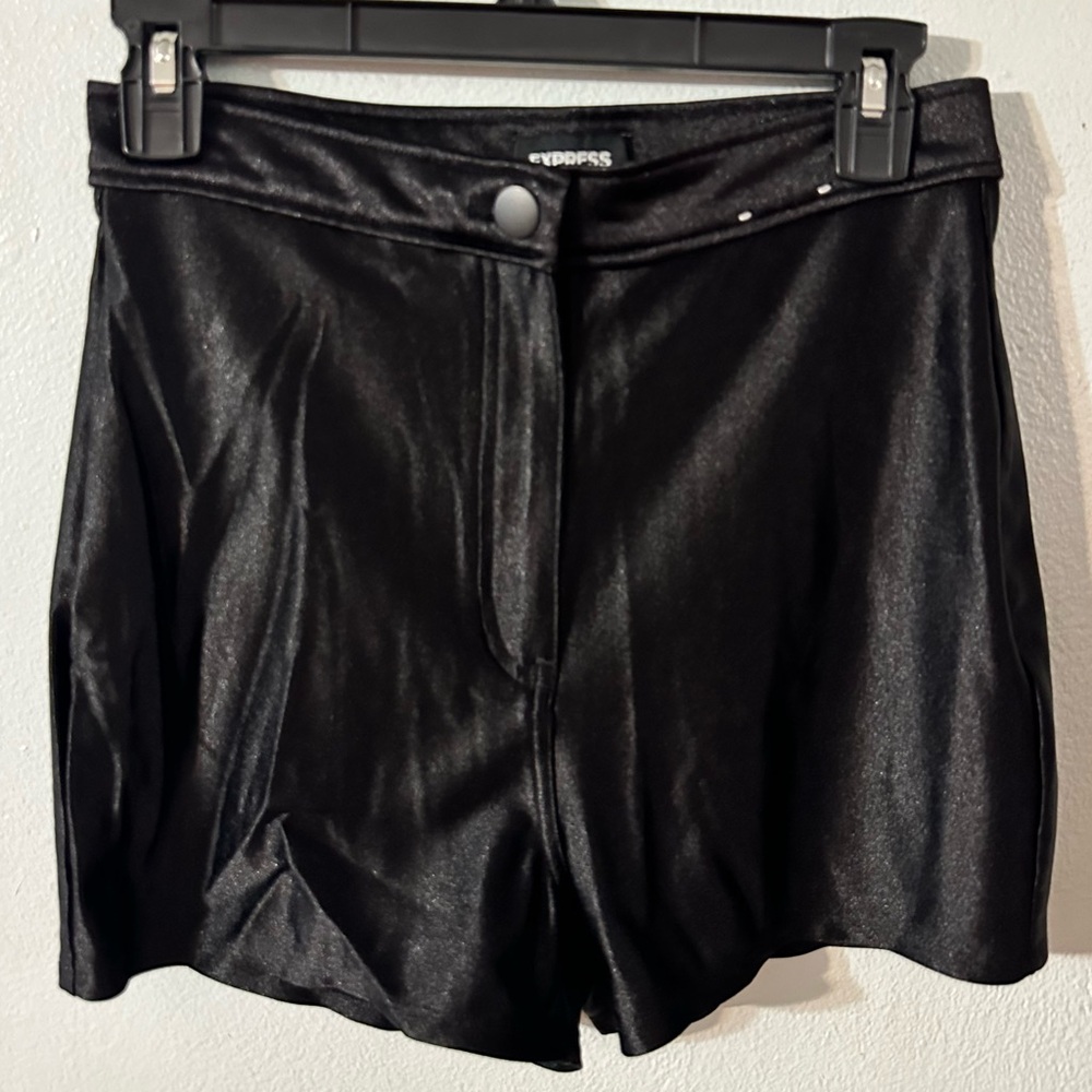 Express High waisted shorts